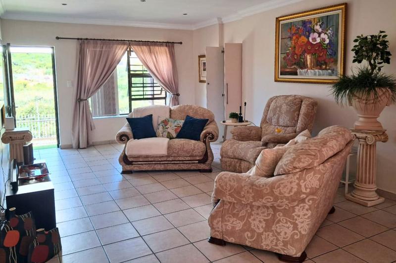To Let 3 Bedroom Property for Rent in Island View Western Cape